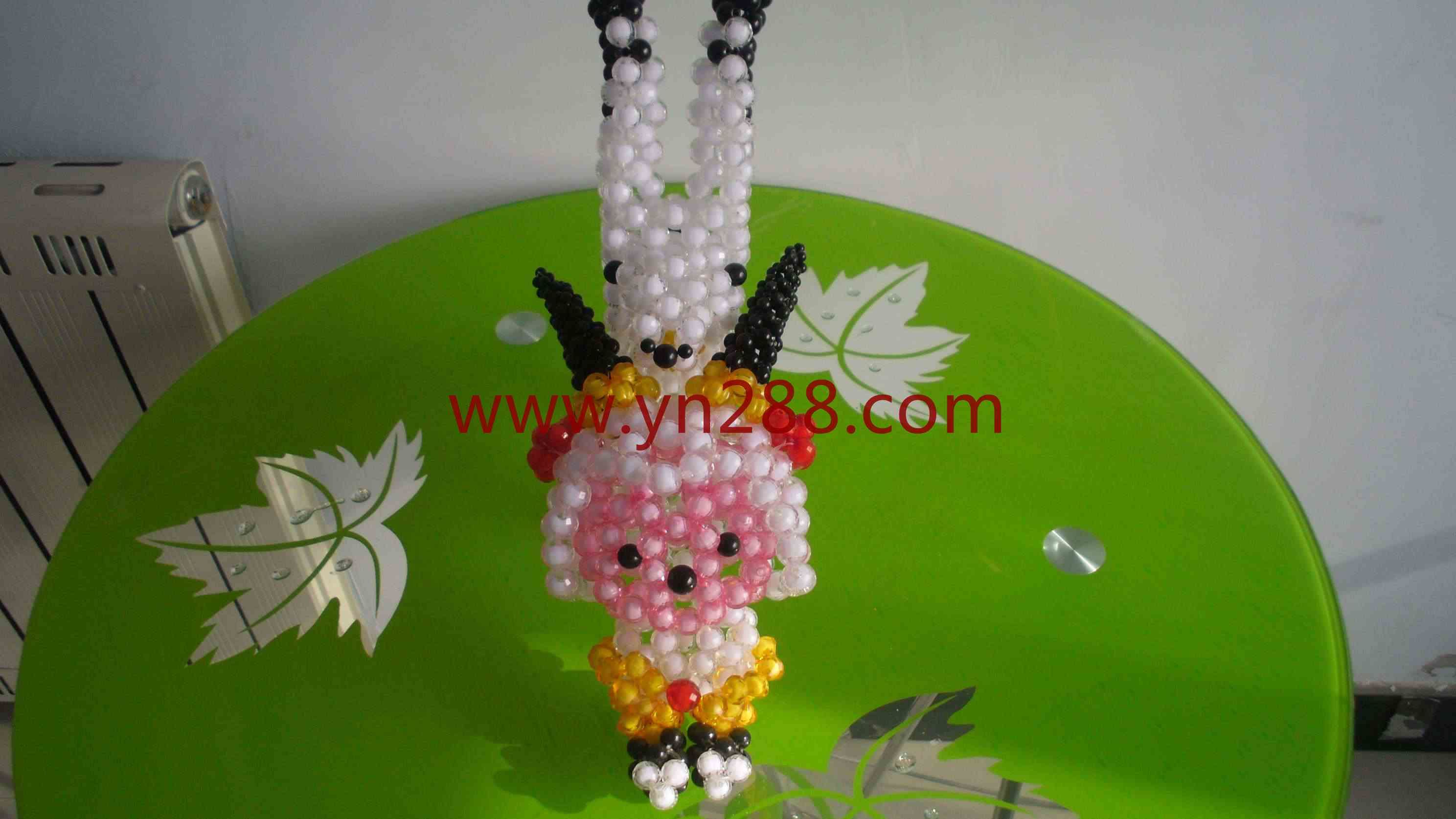 了解一些關(guān)于手工活外發(fā)加工項目景泰藍(lán)工藝畫(圖1)
