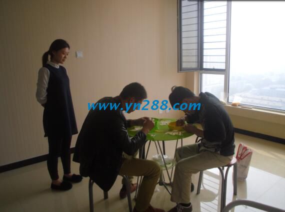 江蘇鹽城金先生學習手工串珠