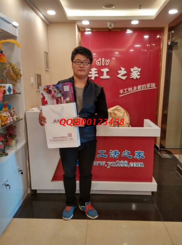 邯鄲縣閆先生來手工活之家總部考察，欲組織人做手工活(圖1)