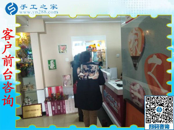 12月13日，正規(guī)手工活外發(fā)，在家賺錢(qián)的手工活沒(méi)有什么男女之分。手工之家接待考察加工客戶(hù)剪影