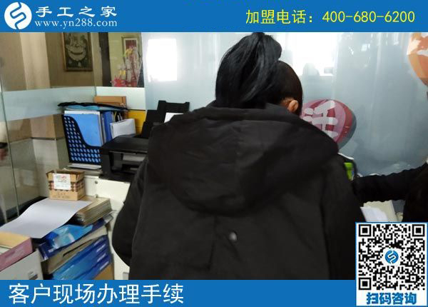 3月5日，沒有押金的手工活，在家做手工加工掙錢就選這個創(chuàng)業(yè)好項目，手工之家接待考察加工客戶剪影