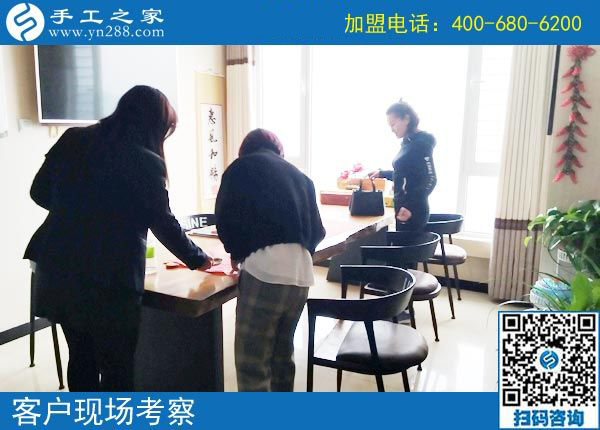 3月8日，正規(guī)手工活外發(fā)加工廠家就是這個樣子。手工之家接待考察加工客戶剪影