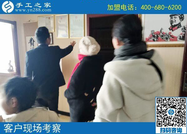 2年時(shí)間里，江蘇泰州胡女士堅(jiān)持在家做串珠手工活掙錢，為了什么