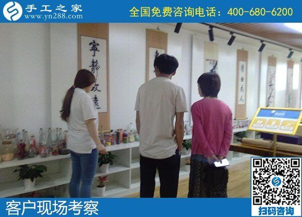 大熱天不遠(yuǎn)千里來考察，就是因?yàn)樾湃问止ぶ?圖1)