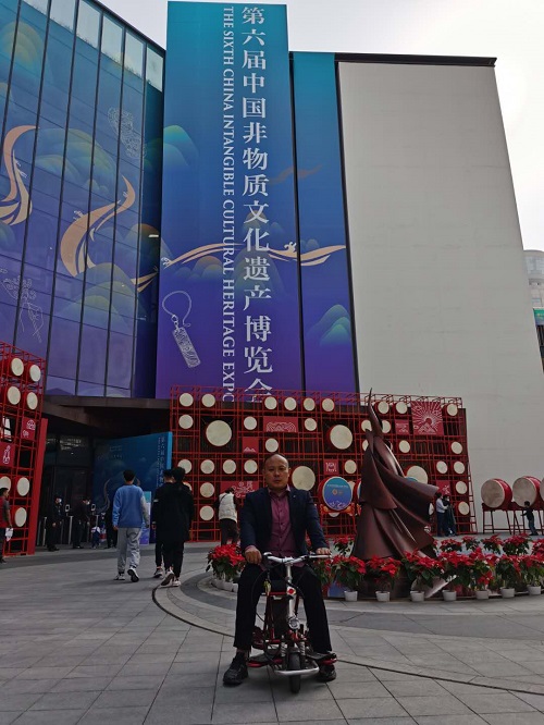 非遺傳承，服務(wù)社會才是出路和歸宿！-----記手工之家創(chuàng)始人受邀參加第六屆中國非物質(zhì)文化遺產(chǎn)博覽會(圖2)