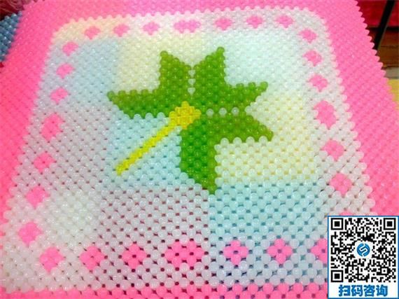 漂亮的串珠手工活外發(fā)，深得手工愛(ài)好者們喜愛(ài)(圖1)