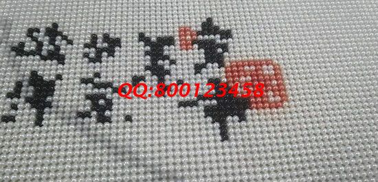 9月25日，可以寄到家做的手工活，簡(jiǎn)單好做的外發(fā)手工活，在家做手工活要認(rèn)真用心，圖為勵(lì)志珠珠繡成品細(xì)節(jié)實(shí)拍