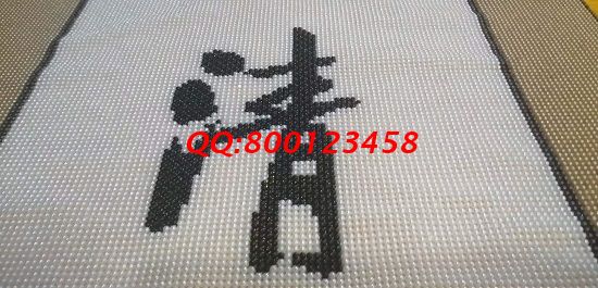 10月18日，拿回家做的手工活，正規(guī)手工活外發(fā)加工項(xiàng)目，手工之家的非遺珠繡很適合，圖為勵(lì)志珠珠繡成品細(xì)節(jié)實(shí)拍