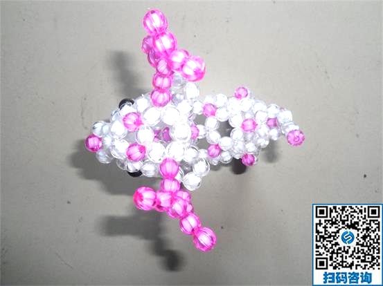 可以拿到家里的手工，一家老少皆可做，簽訂回收合同(圖1)