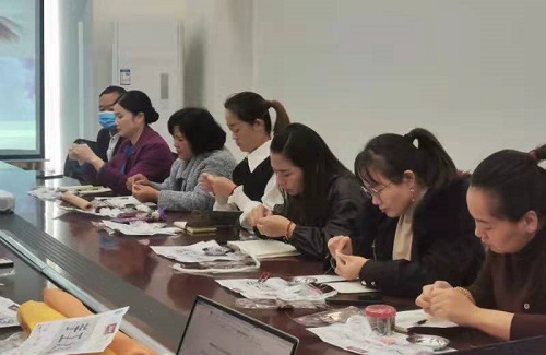 好好學(xué)、好好做，就會(huì)有收獲！ --- ---記手工之家各級(jí)代理技術(shù)培訓(xùn)優(yōu)秀學(xué)員申女士