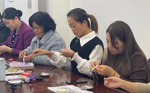 好好學(xué)、好好做，就會(huì)有收獲！ --- ---記手工之家各級(jí)代理技術(shù)培訓(xùn)優(yōu)秀學(xué)員申女士