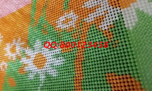 1月27日，在家做手工活，拿回家做的手工活，長期穩(wěn)定，大家都選了手工之家，圖為勵志珠珠繡成品細(xì)節(jié)實拍