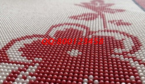 2月21日，手工活靠譜，正規(guī)手工活兼職在哪里找，非遺傳統(tǒng)手工珠繡串珠外發(fā)手工活是個好選擇，圖為勵志珠珠繡成品細(xì)節(jié)實拍