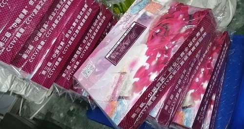 3月14日，純手工活外發(fā)加工，驗(yàn)收入庫(kù)及時(shí)、標(biāo)準(zhǔn)明確，十多年的手工企業(yè)手工之家的手工活外發(fā)加工項(xiàng)目讓人放心，圖為倉(cāng)儲(chǔ)部?jī)蓚€(gè)倉(cāng)庫(kù)日常剪影