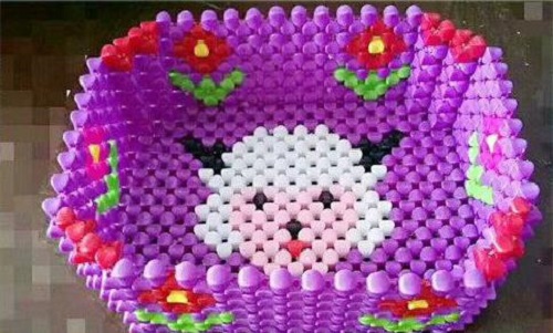 3月16日，代加工手工活，耐心點(diǎn)，你我都能做好手工之家的珠繡串珠外發(fā)手工活，圖為勵(lì)志珠珠繡串珠成品（果盤）實(shí)拍
