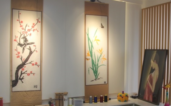 5月7日，找附近手工活拿回家做，手工外包發(fā)布平臺(tái)，手工之家的珠繡串珠手工技能培訓(xùn)是成體系的，圖為勵(lì)志珠珠繡串珠手工產(chǎn)品剪影