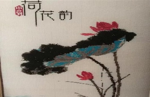 正規(guī)彩珠繡手工活，驗(yàn)收有明確標(biāo)準(zhǔn)，寶媽在家賺錢無后顧之憂。(圖1)