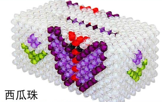 5月28日，手工活接單平臺(tái)，正規(guī)供料的手工活，珍惜珠繡外發(fā)手工活，珍惜合作，圖為珠繡串珠（紙抽盒）手工成品剪影