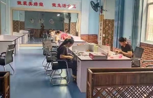 端午粽飄香，居家珠繡忙------手工之家給大家送端午祝福