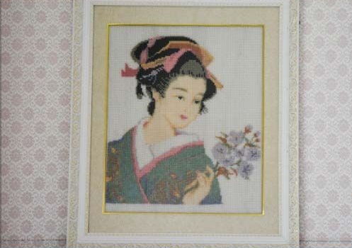 6月17日，在家做的手工活，正規(guī)供料的手工活，選擇手工之家就是選擇了良好的合作和發(fā)展，圖為勵(lì)志珠珠繡手工產(chǎn)品剪影
