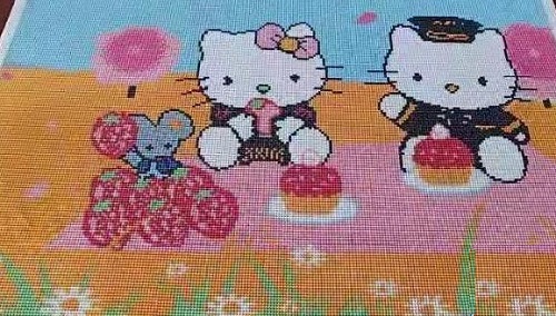 在家串制精美別致的珠繡藝品，常年足不出戶把錢賺(圖1)