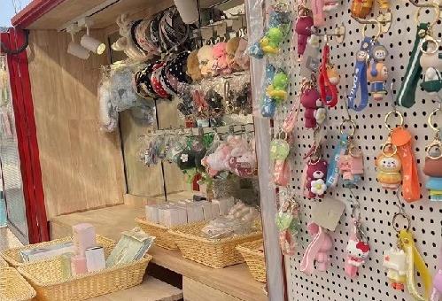 特“能亮”——記手工之家移動潮品店特點(diǎn)之四