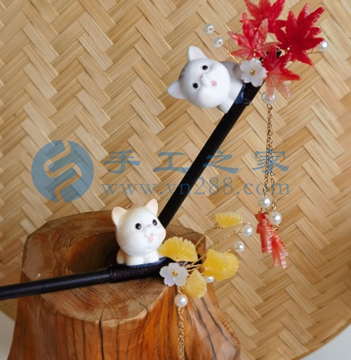 6月4日，手工活接單正規(guī)平臺(tái)，拿回家做的手工項(xiàng)目，可以開飾品加工廠，手工之家讓大家居家手工掙錢有底氣，圖為勵(lì)志珠珠繡串珠手工產(chǎn)品剪影