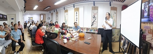 飾品加工廠+移動潮品店，讓大家一起做手工掙錢 ------ 記石家莊項目考察團隊到手工之家考察合作