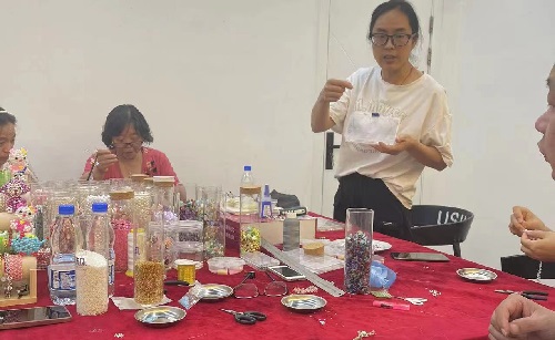 有朋自遠(yuǎn)方來(lái)，只為手工而相聚 ------ 記石家莊和甘肅的朋友來(lái)到手工之家學(xué)習(xí)考察