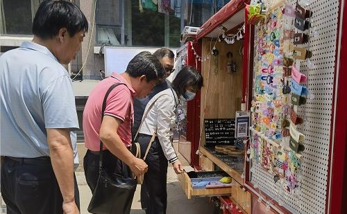 看好手工產(chǎn)品銷(xiāo)售，只為“你”而來(lái) ------ 雄安翟先生專(zhuān)程來(lái)手工之家考察合作移動(dòng)潮品店