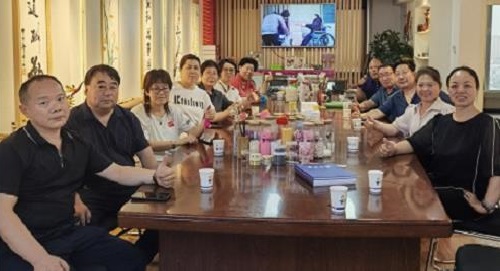 全心用手工助力，給殘疾人朋友一個新天地------記手工之家的串珠純手工項目受邀參加“百萬殘疾人居家創(chuàng)業(yè)工程”
