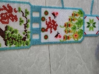 2月24日，帶回家做的手工項(xiàng)目，靈活就業(yè)串珠手工，手工之家對合作人員始終是以誠相待，圖為勵志珠珠繡串珠手工產(chǎn)品剪影