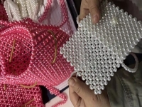 長期拿回家做的純手工活，合作后在家賺錢沒有后顧之憂