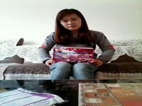 江西萍鄉(xiāng)美發(fā)師鄧女士工作之余兼職做手工活，愛上珠繡
