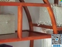 正規(guī)手工活拿回家做，勵(lì)志珠珠繡純手工產(chǎn)品系列都很招人喜愛(ài)