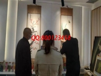 完全是用空閑時間，她這樣在家做珠繡外發(fā)手工活，收入不錯