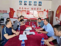 10月29日，拿回家做的手工活，想接正規(guī)企業(yè)的手工活，實(shí)地考察重不重要？圖為手工之家創(chuàng)始人參加一些活動(dòng)的剪影