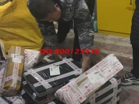 11月29日，可以帶到回家做的手工活，在家做手工活掙錢，大家可以到十多年的老企業(yè)手工之家考察合作，圖為快遞小哥送來各地寄回的勵志珠珠繡成品實拍