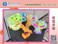 外發(fā)串珠子手工活是自由的活兒，只要空閑就可以加工掙錢